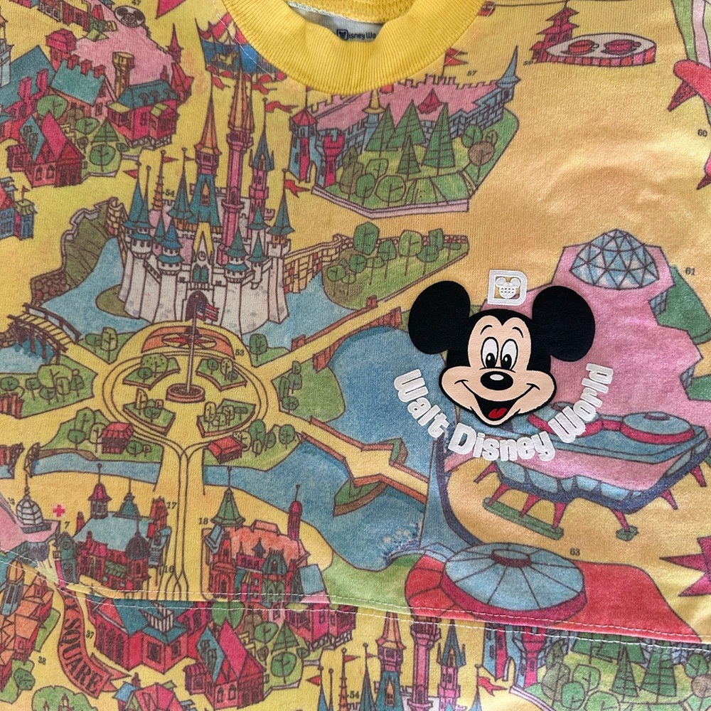 Disney World 50th Vault Spirit Jersey - Picture 8 of 9